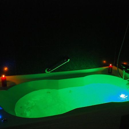 Casas Reais Boutique Hotel ซานติอาโก เด กอมโปสเตลา ภายนอก รูปภาพ