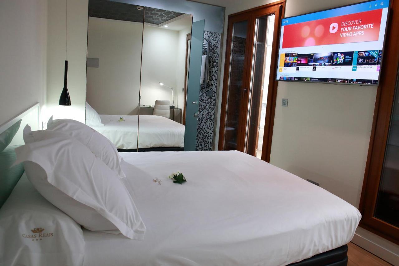 Casas Reais Boutique Hotel ซานติอาโก เด กอมโปสเตลา ภายนอก รูปภาพ
