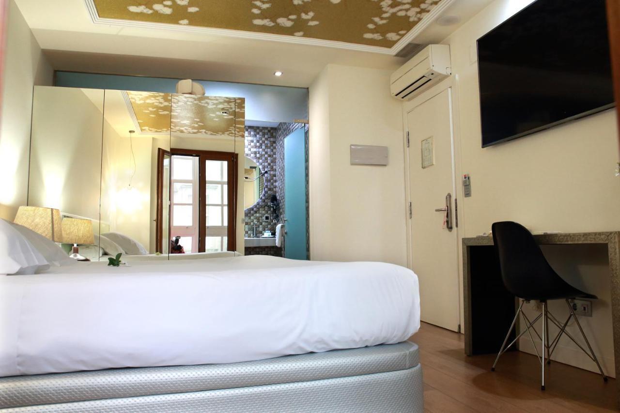 Casas Reais Boutique Hotel ซานติอาโก เด กอมโปสเตลา ภายนอก รูปภาพ
