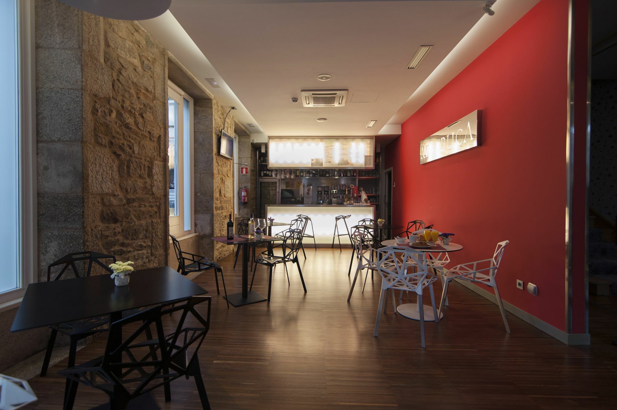Casas Reais Boutique Hotel ซานติอาโก เด กอมโปสเตลา ภายนอก รูปภาพ
